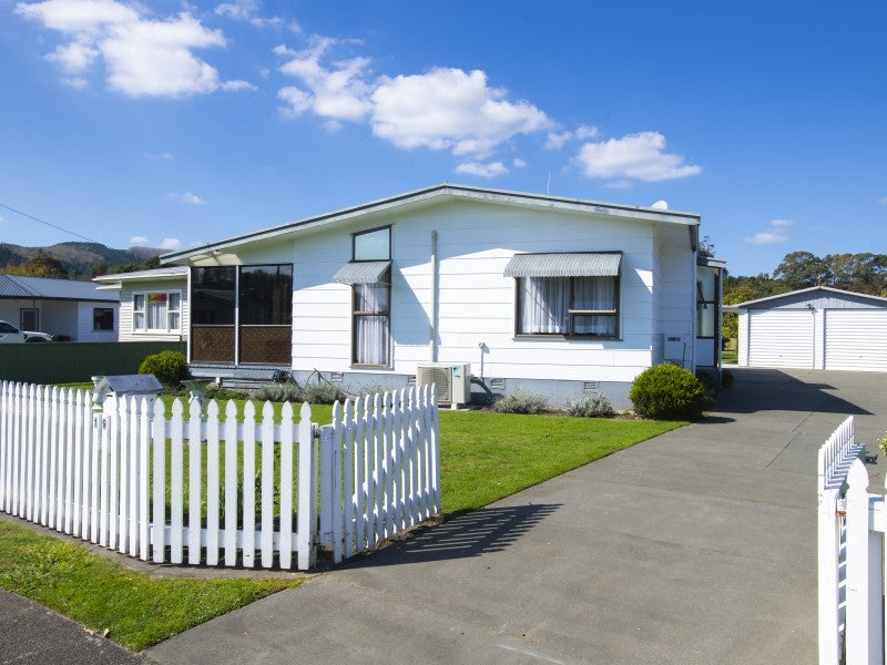 19 Valley Road, Mangapapa, Gisborne - Carousel 1