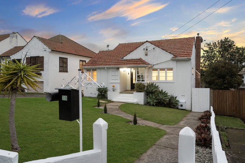 30 Eldon Road, Mount Eden, Auckland - Carousel 2