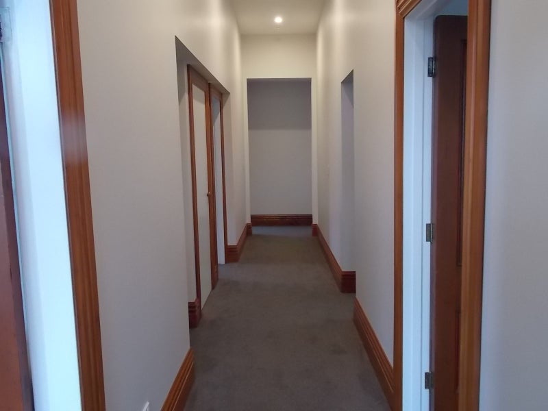 25 Everton Terrace, Kelburn, Wellington - Carousel 2