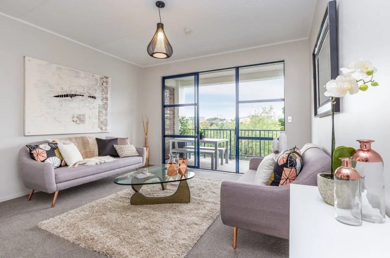 E5/19 Fleet Street, Eden Terrace, Auckland - Carousel 1