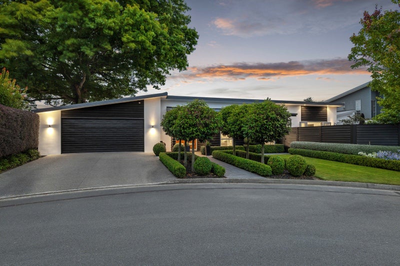 7 THE OVAL, Hillmorton, Christchurch - Carousel 1