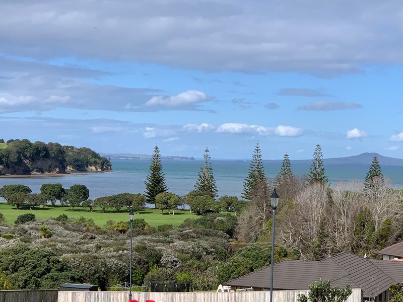 22 Kotanui Avenue, Army Bay, Whangaparāoa - Carousel 1