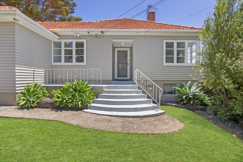 27 Waiohua Road, Greenlane, Auckland - Carousel 2