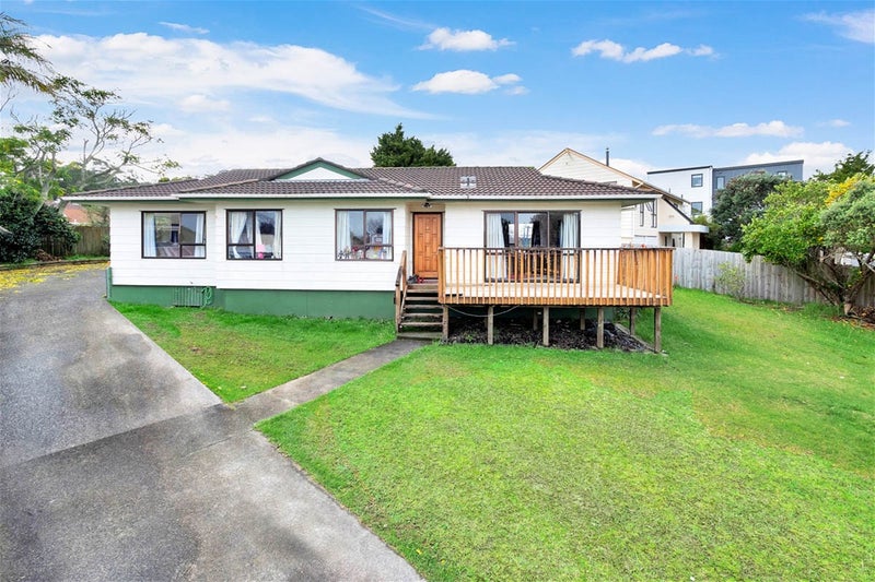 21 Crosby Road, West Harbour, Auckland - Carousel 1