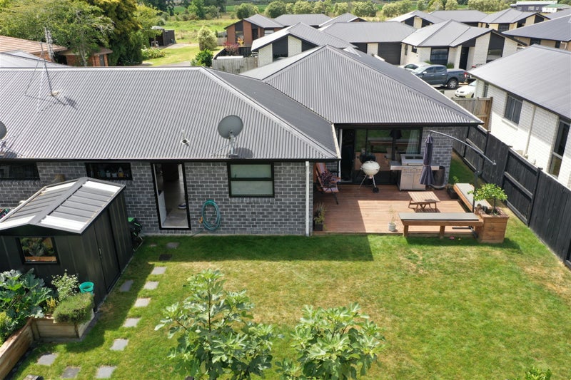 15/11 Errol Close, Burbush, Hamilton - Carousel 12