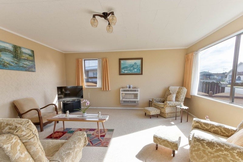 5 Stafford Street, Springvale, Whanganui - Carousel 2