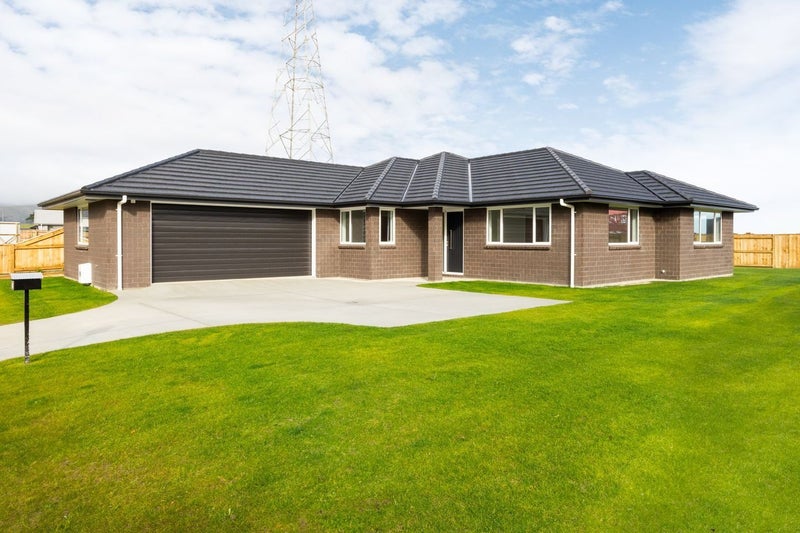 53 Atlantic Drive, Fitzherbert, Palmerston North - Carousel 1