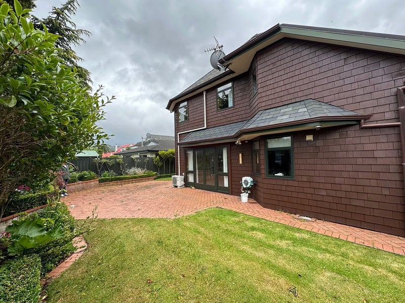 1/16 Sherwood Street, Woburn, Lower Hutt - Carousel 20