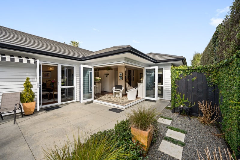 71B Braid Road, St Andrews, Hamilton - Carousel 1