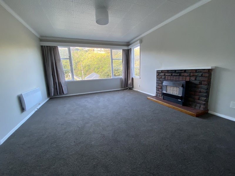 71 Happy Valley Road, Owhiro Bay, Wellington - Carousel 2