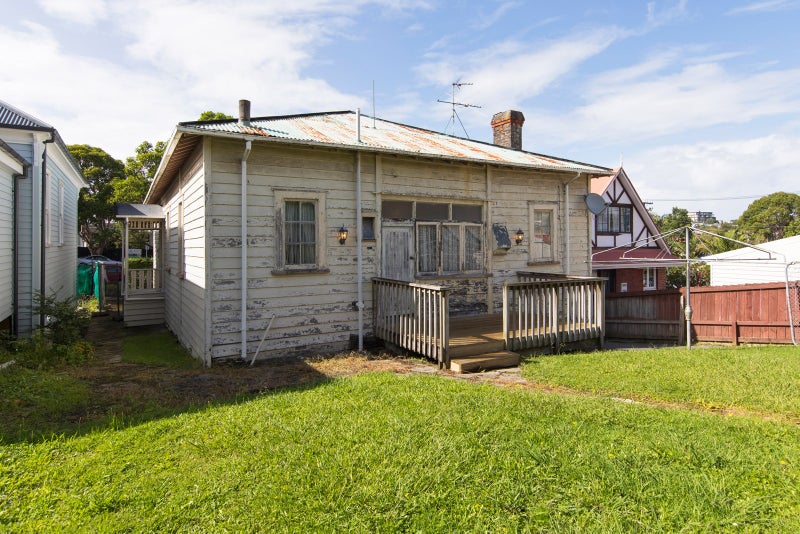 33 Williamson Avenue, Grey Lynn, Auckland - Carousel 2