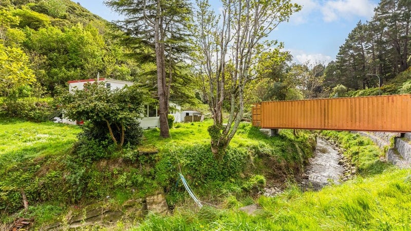 283 Middleton Road, Glenside, Wellington - Carousel 1
