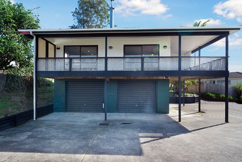 10 Claverdon Drive, Massey, Auckland - Carousel 21