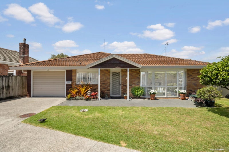 1/843 Manukau Road, Royal Oak, Auckland - Carousel 2