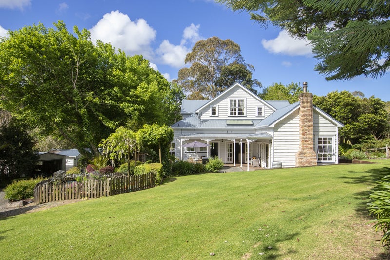 325 State Highway 1, Dome Forest, Warkworth - Carousel 1