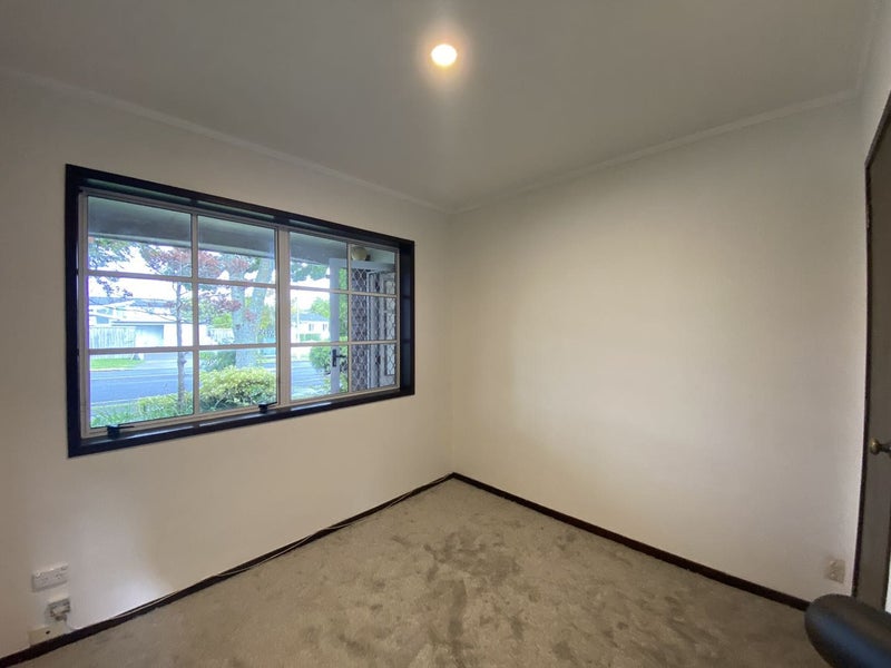 1/80 Sunderlands Road, Bucklands Beach, Auckland - Carousel 2