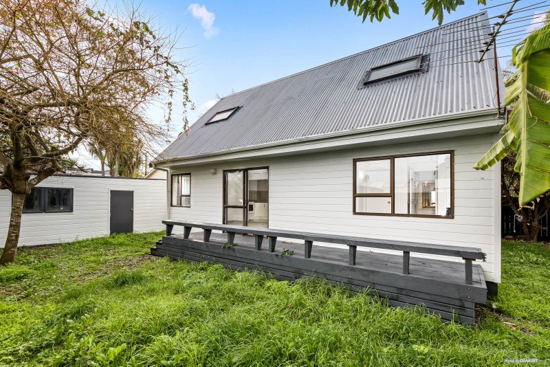 10A Fergusson Avenue, Sandringham, Auckland - Carousel 2
