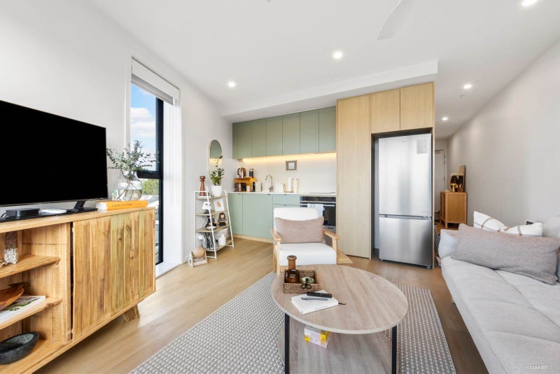 306/2 Finch Street, Morningside, Auckland - Carousel 2
