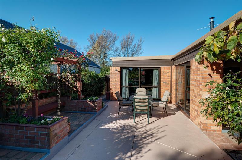 105 Apsley Drive, Avonhead, Christchurch - Carousel 2