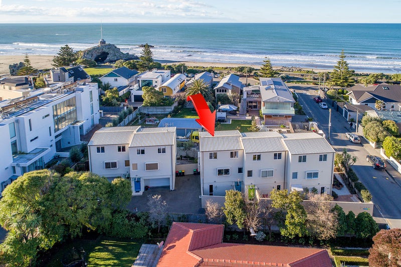 3/6 Burgess Street, Sumner, Christchurch - Carousel 1