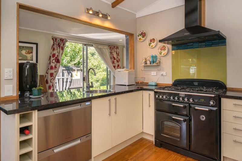 12 Roto Street, Tahunanui, Nelson - Carousel 2