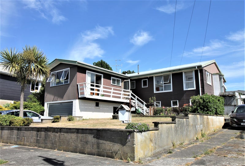 44 Waiuta Street, Titahi Bay, Porirua - Carousel 2