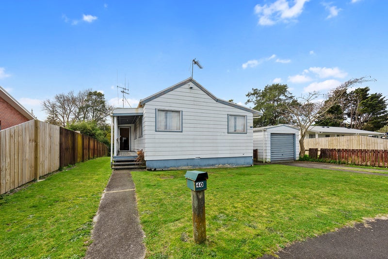 40 Churchill Avenue, Maeroa, Hamilton - Carousel 1