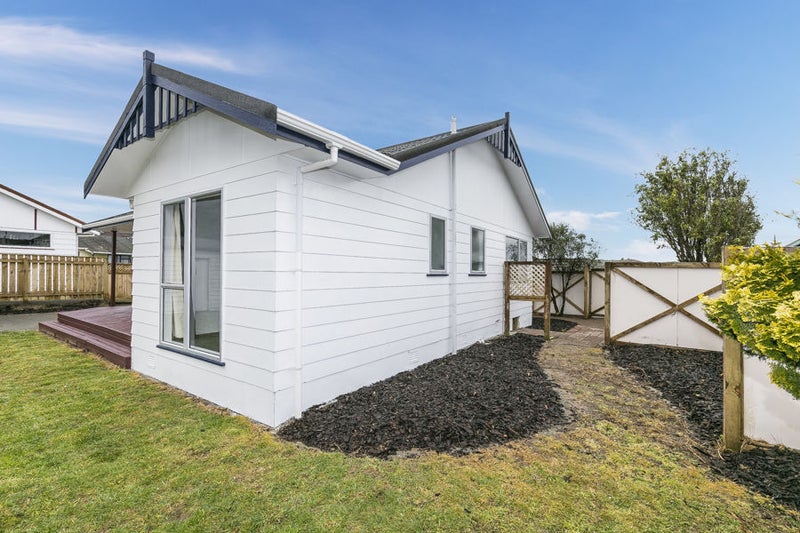 103B Montgomery Avenue, Karori, Wellington - Carousel 16