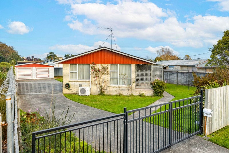 79 Grandview Road, Nawton, Hamilton - Carousel 1