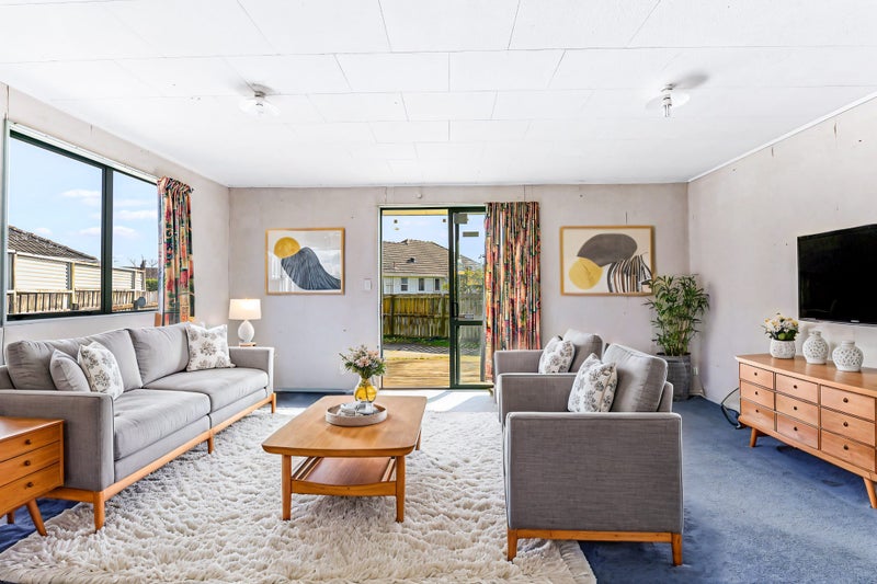 8A Willis Street, Bader, Hamilton - Carousel 1