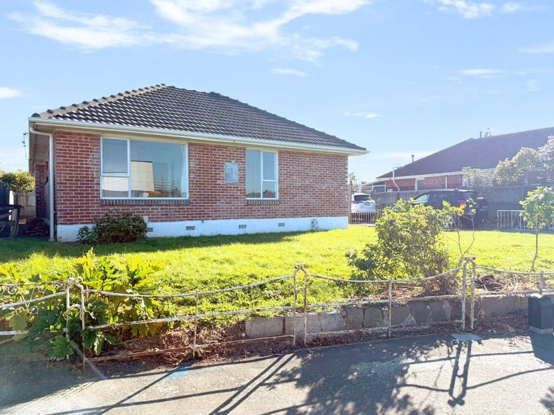 7 Evesham Crescent, Spreydon, Christchurch - Carousel 2