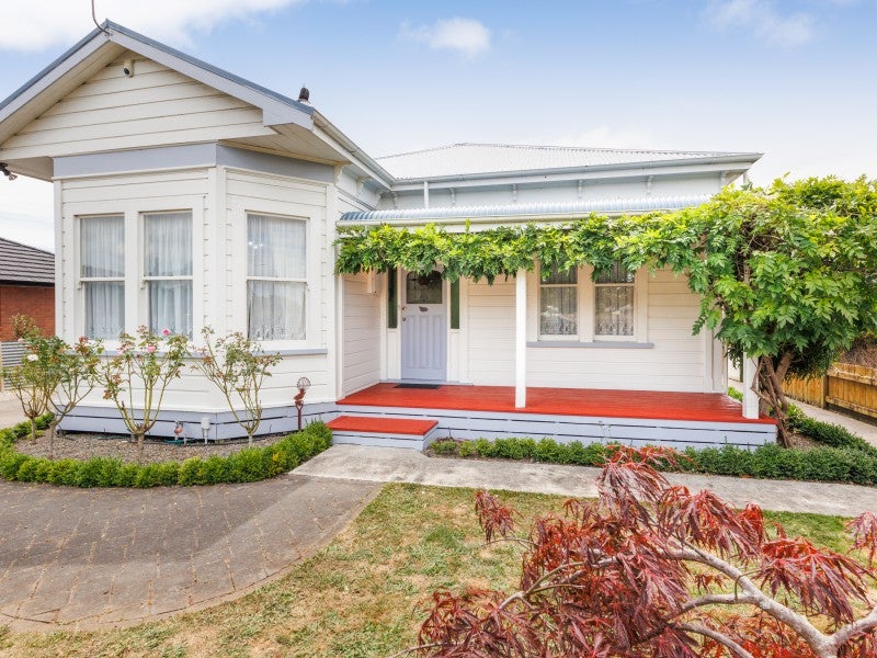 39 Manson Street, Terrace End, Palmerston North - Carousel 1