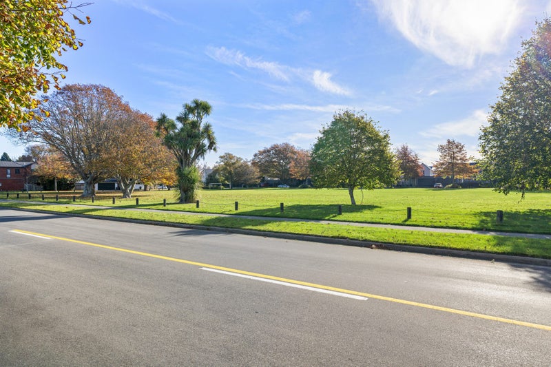 2 Albion Lane, Hillmorton, Christchurch - Carousel 23