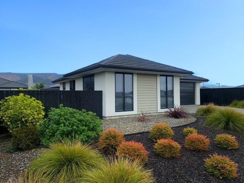 25 Chertsey Street, RICHMOND, Richmond - Carousel 2