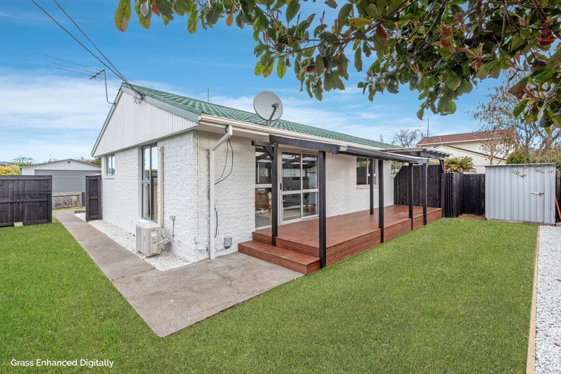 1/30 Garvins Road, Hornby, Christchurch - Carousel 1