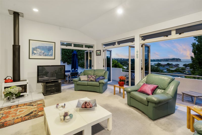 17A Beach Road, Manly, Whangaparaoa - Carousel 2