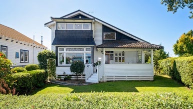 23 Jull Street, Napier South, Napier - Carousel 1