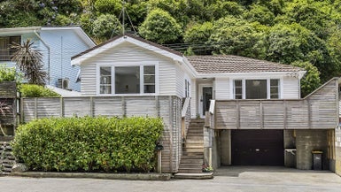 431 Ohiro Road, Brooklyn, Wellington - Carousel 1