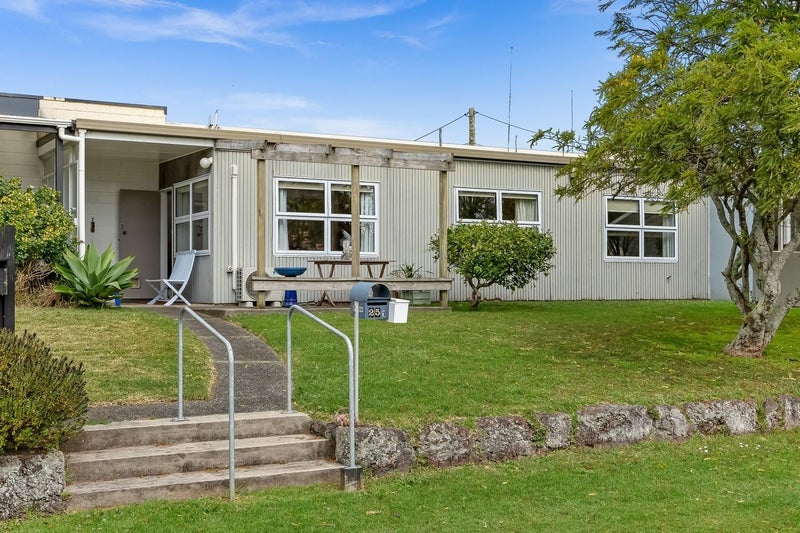 1/25 Churchill Street, Kensington, Whangarei - Carousel 1