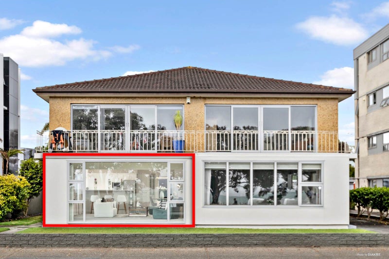 2/289 Tamaki Drive, Kohimarama, Auckland - Carousel 2