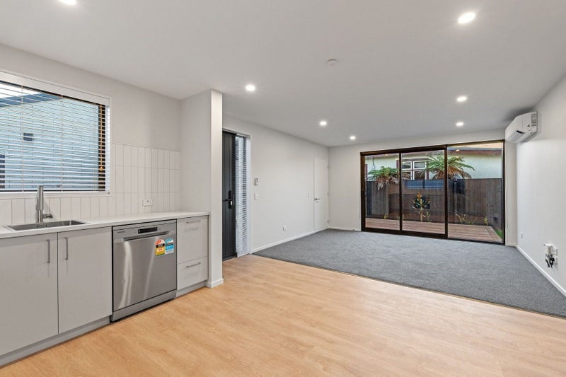 4/93 Wildberry Street, Woolston, Christchurch - Carousel 10