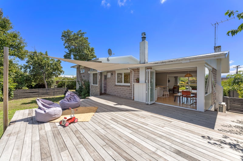 16 Washington Crescent, Redwoodtown, Blenheim - Carousel 2