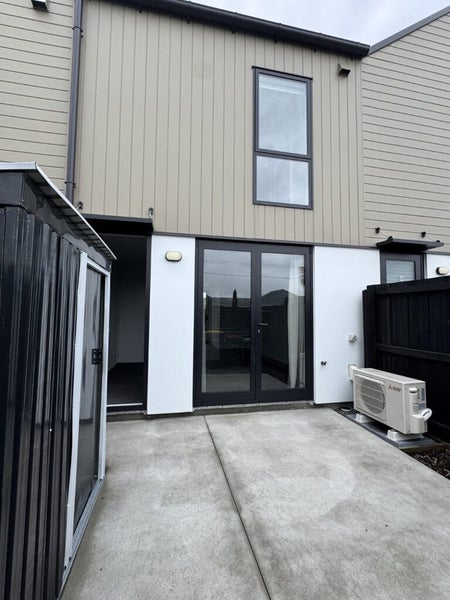 2/44 Antigua Street, Addington, Christchurch - Carousel 1