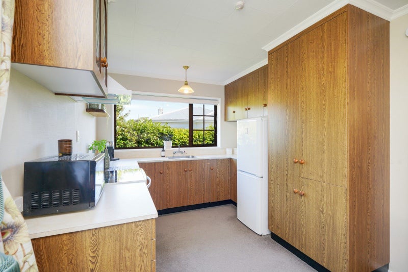 92 Newcastle Street, Windsor, Invercargill - Carousel 2