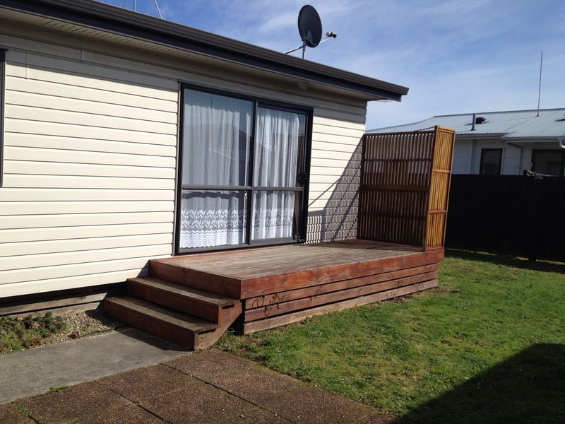 4G Oak Avenue, Nawton, Hamilton - Carousel 2