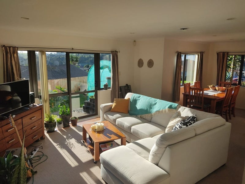 27 Mt Lebanon Crescent, The Gardens, Auckland - Carousel 2