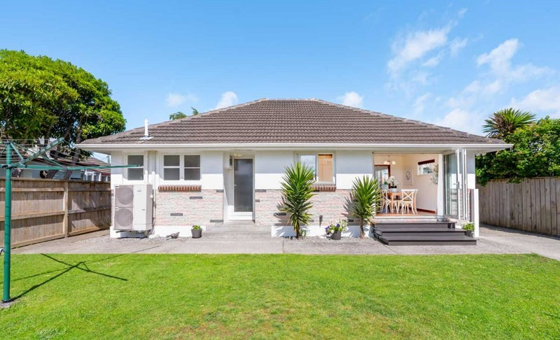 28 Kashmir Avenue, Clouston Park, Upper Hutt - Carousel 2