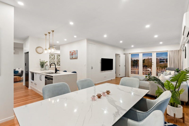 12 Allum Street, Kohimarama, Auckland - Carousel 2