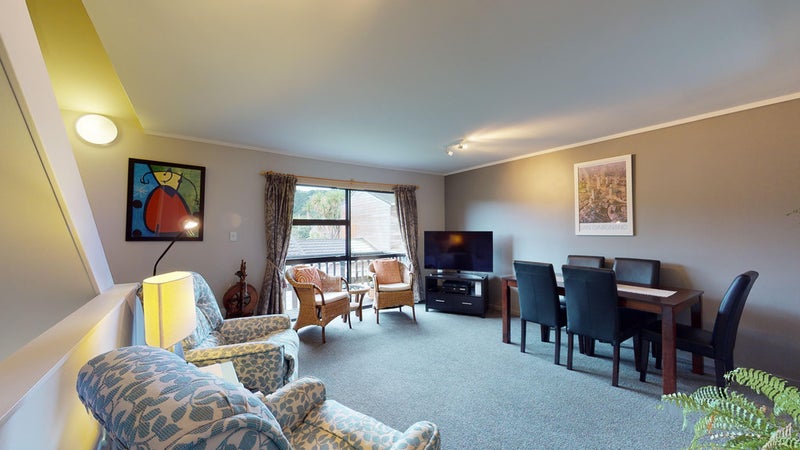 18/55 Hamilton Road, Hataitai, Wellington - Carousel 2