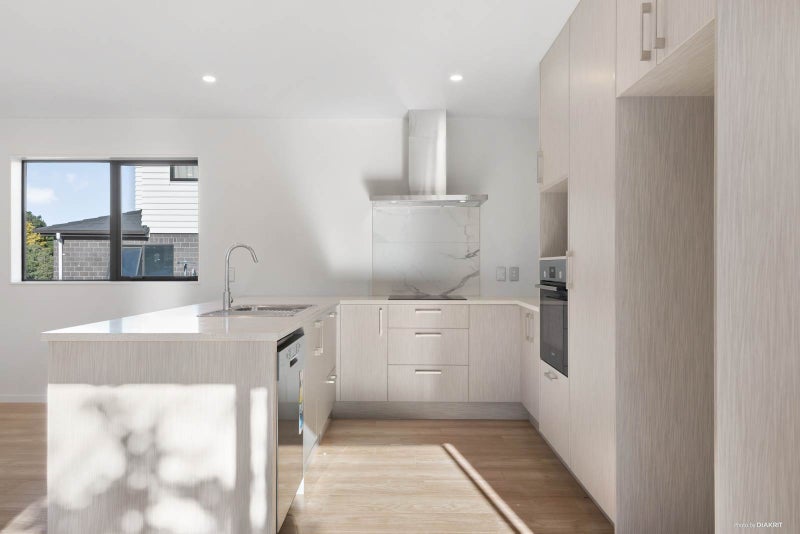 133C Sykes Road, Weymouth, Auckland - Carousel 2